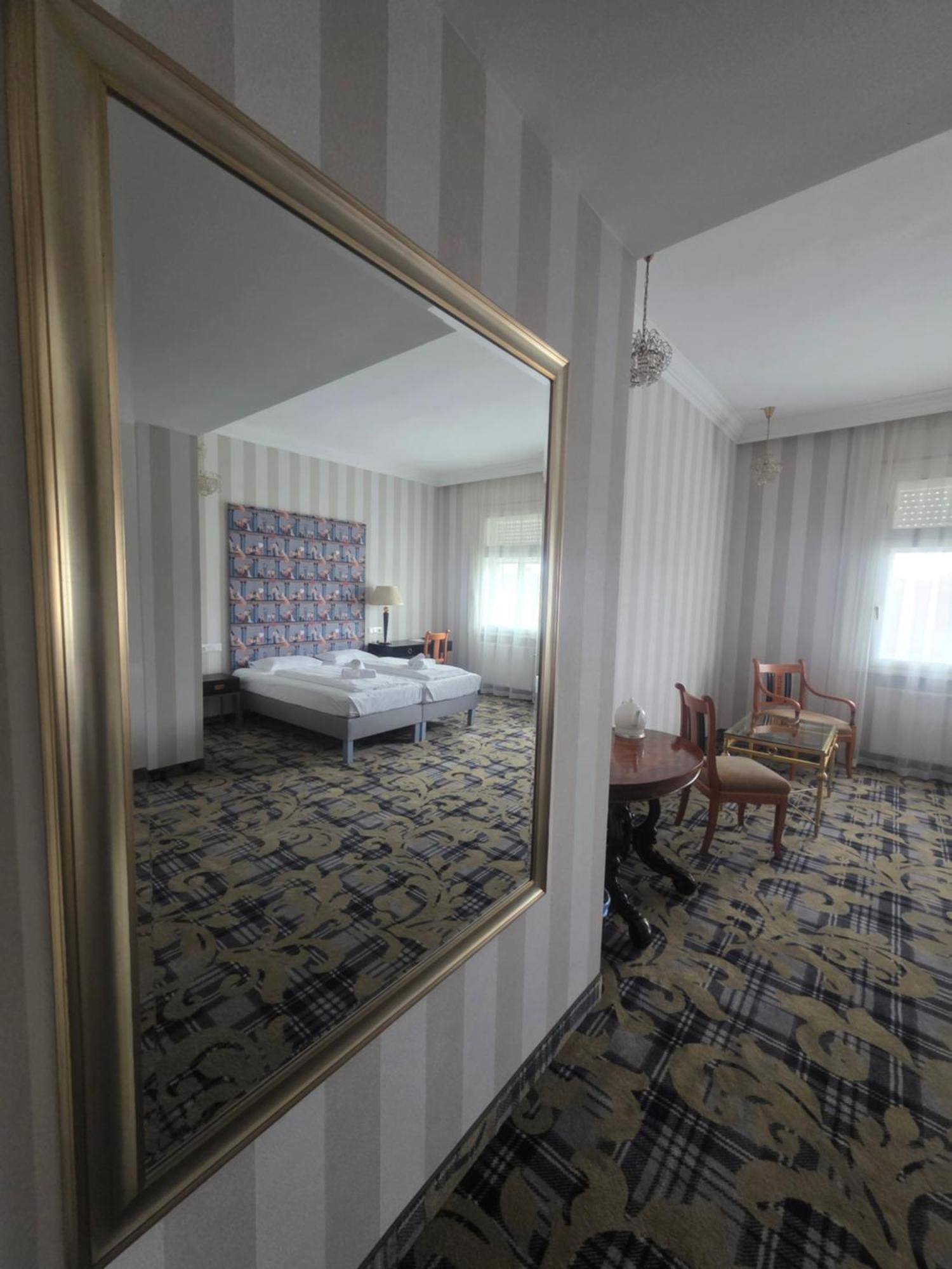 Pannonia 1893 Premium Hotel Sopron Exterior foto